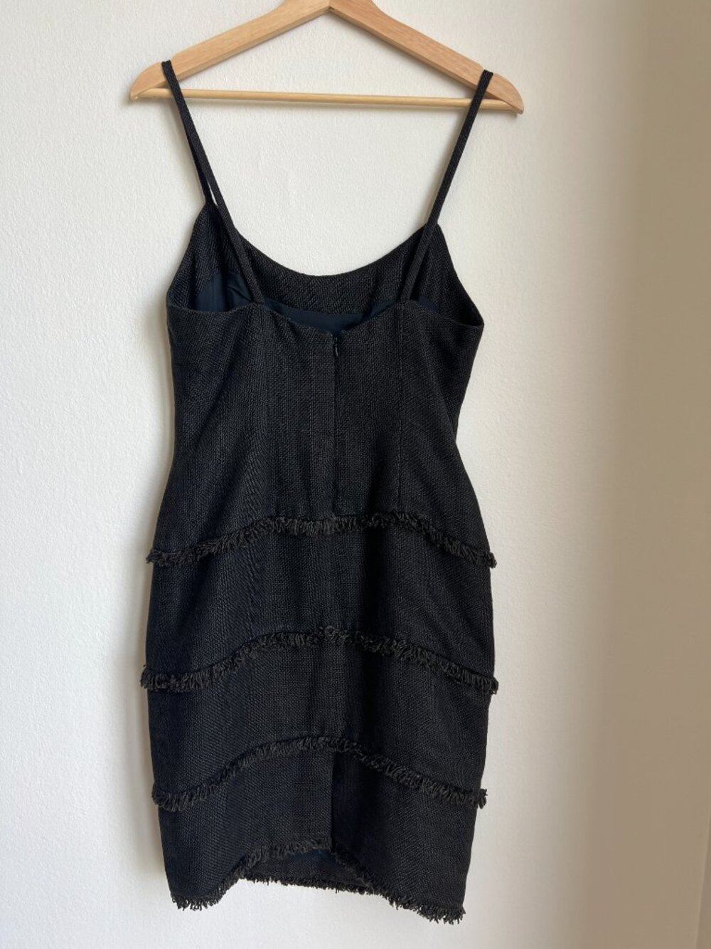 Vintage Emanuel Ungaro 100% Linen Tiered Fringe Cocktail Dress - Sz 8/42 - Picture 2 of 8